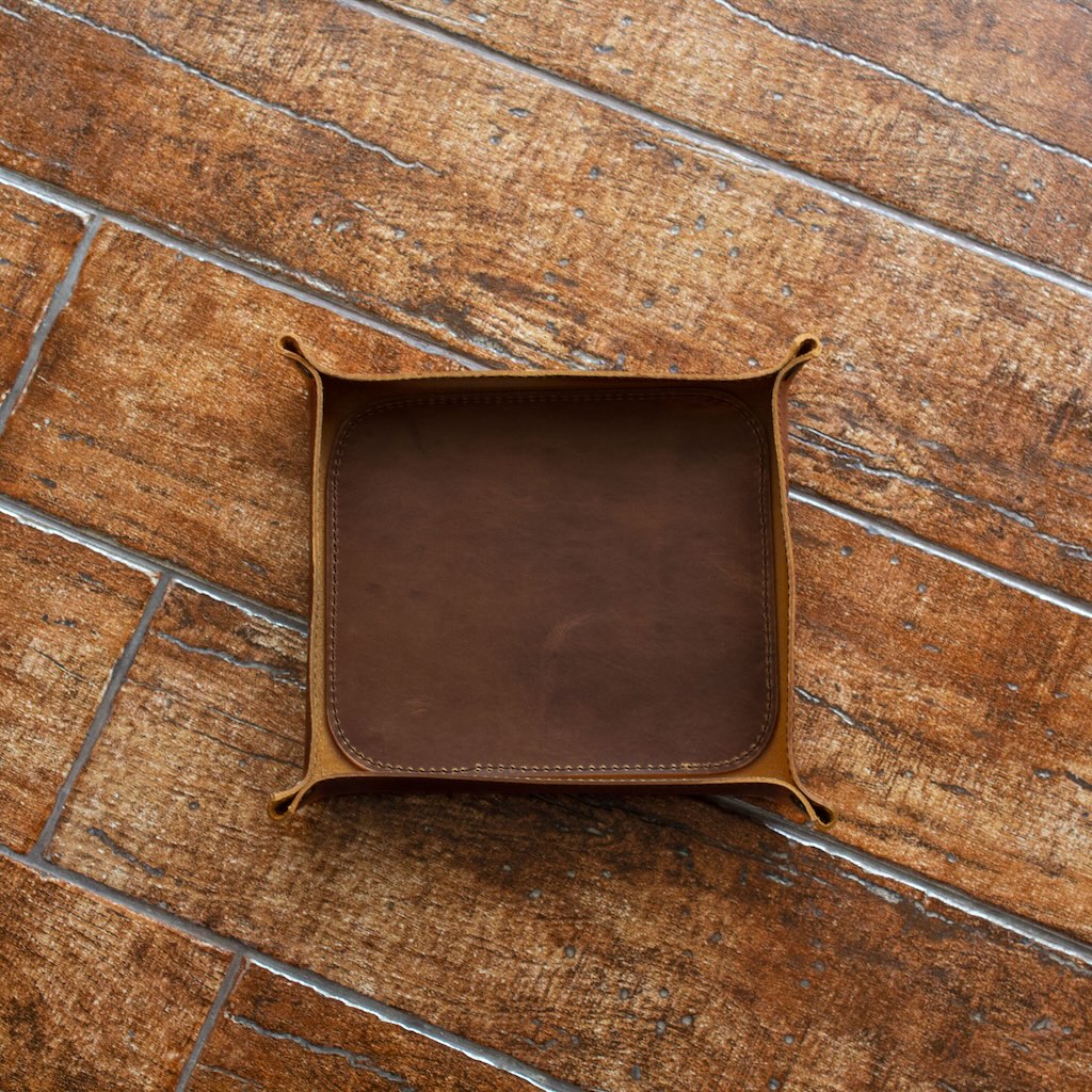 Handcrafted medium-sized leather LWG valet tray in brown color