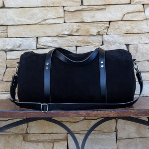 Weekender and duffel leather bag