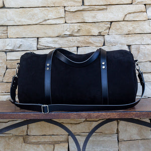 Weekender and duffel leather bag