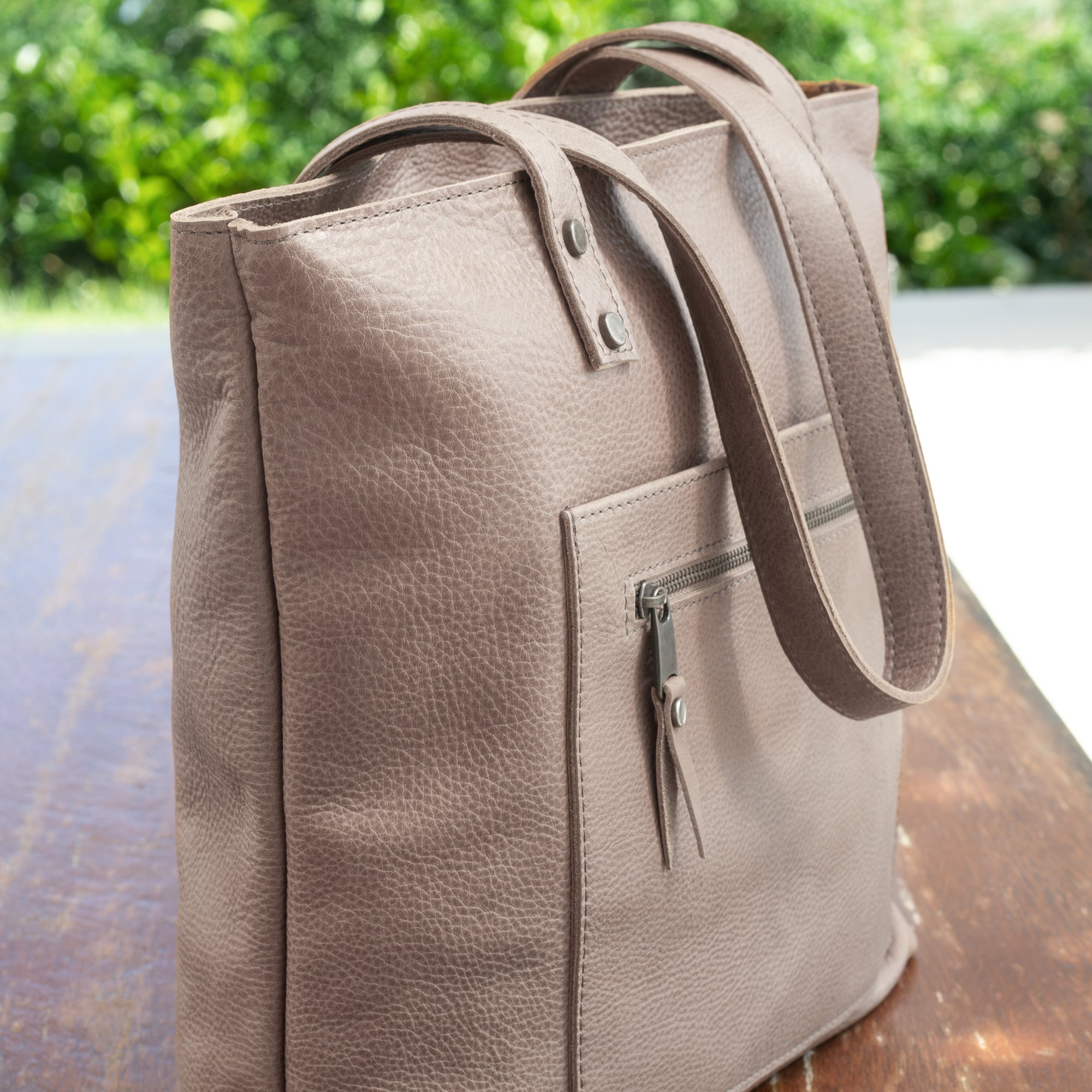 All-day leather tote